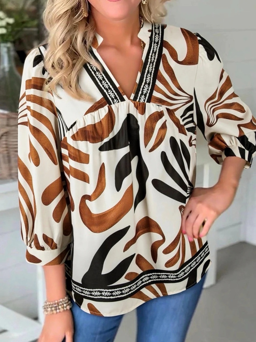 Abstract Print Blouse in White & Brown NWT